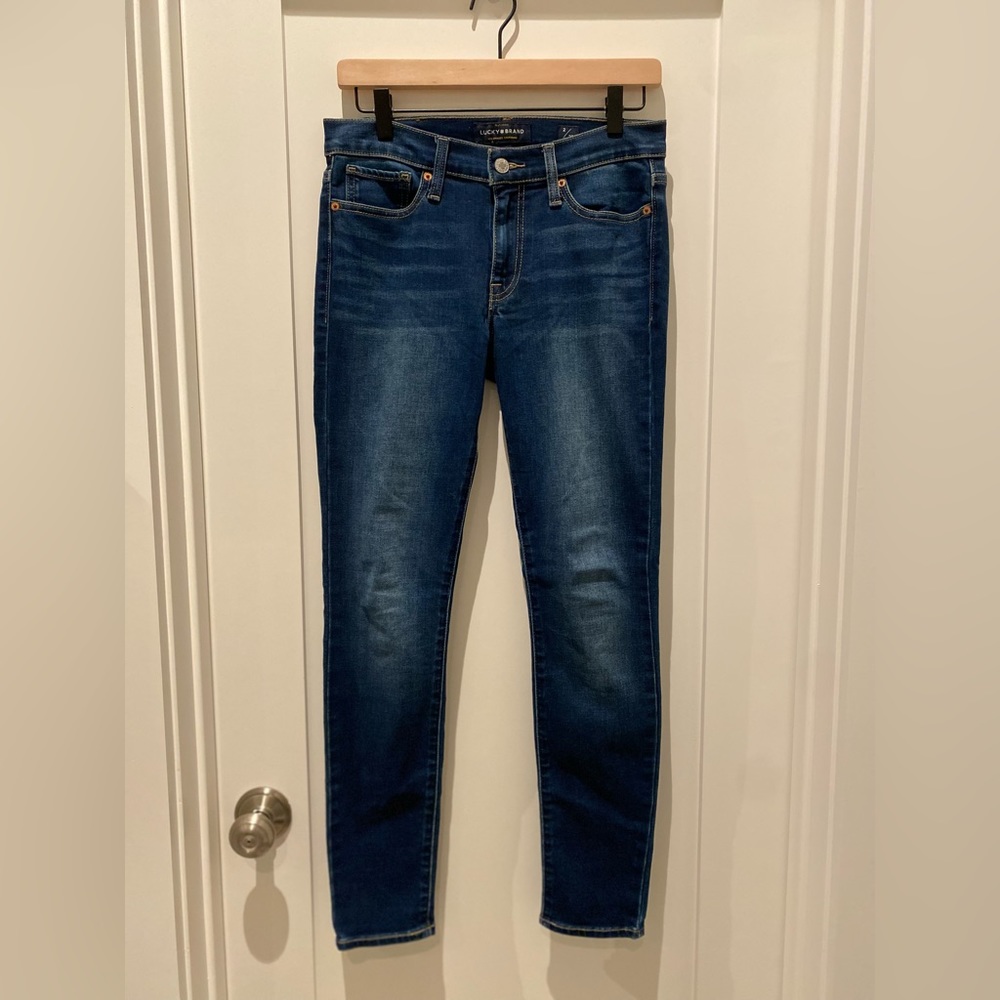NWOT Lucky Brand Skinny Jeans